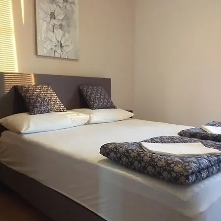 Apartments Golic Biograd Na Moru Exterior photo
