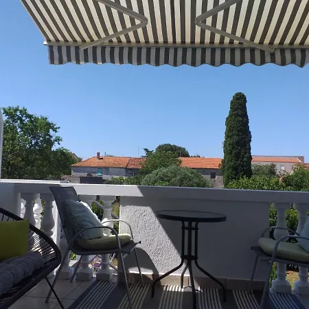 Apartments Golic Biograd Na Moru Exterior photo