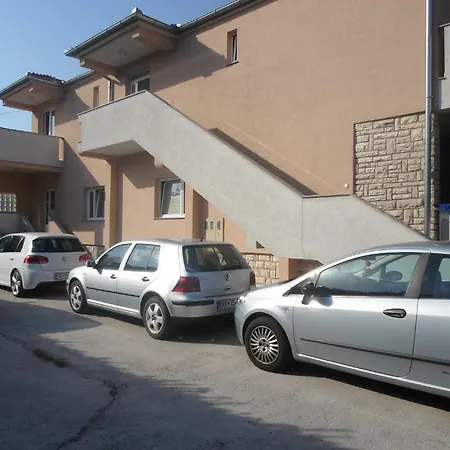 Apartments Golic Biograd Na Moru Exterior photo