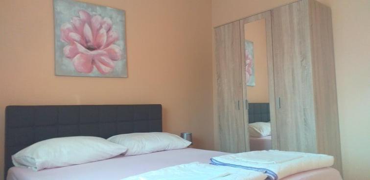 Golic Biograd Na Moru