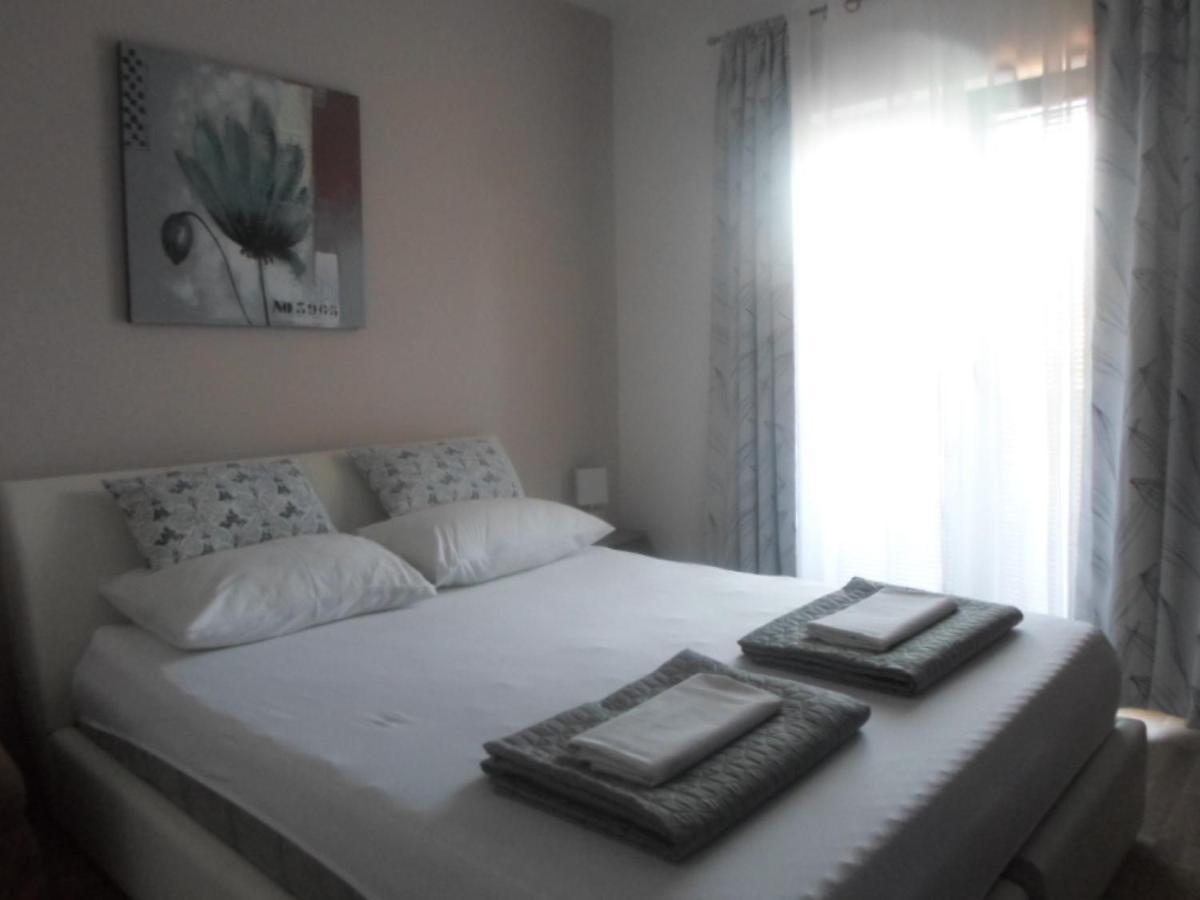 Golic Apartman Biograd Na Moru