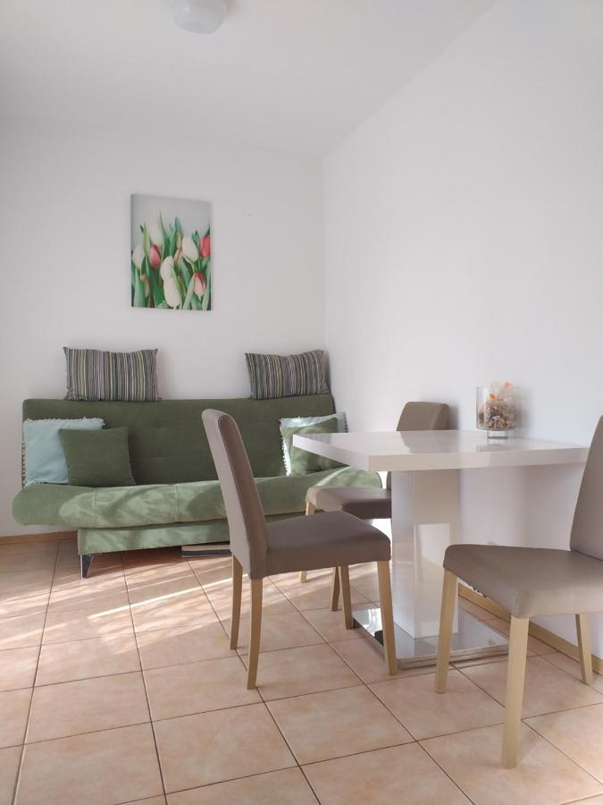 Apartman Golic *
